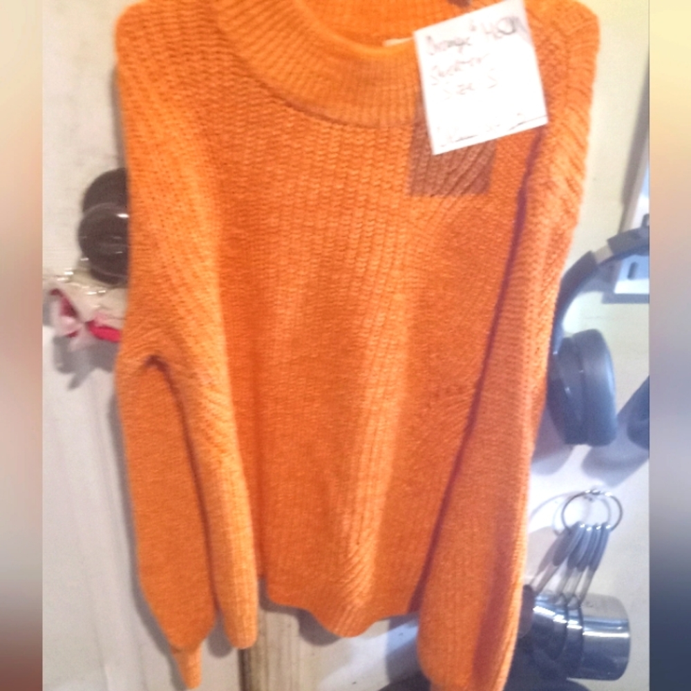 H&M Sweater